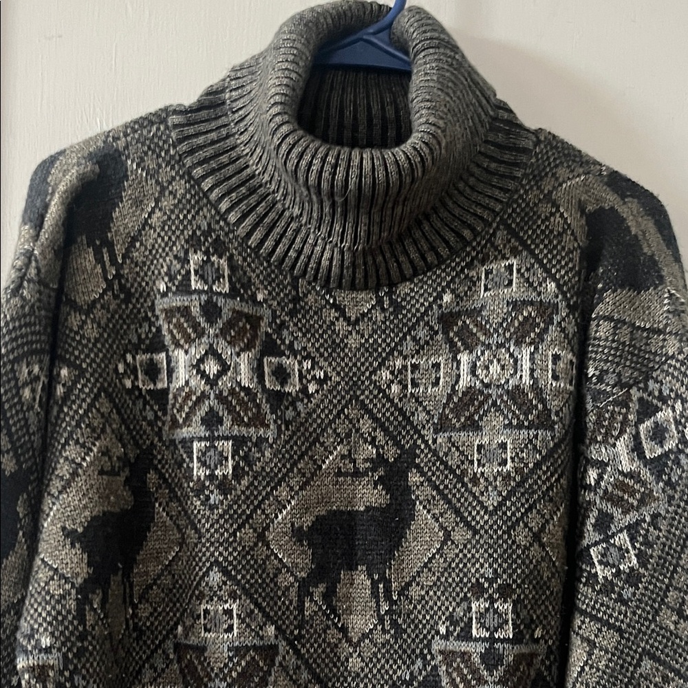 Vintage Women's Deer/Buck Coldwater Creek Turtleneck Sweater - Picture 2 of 4